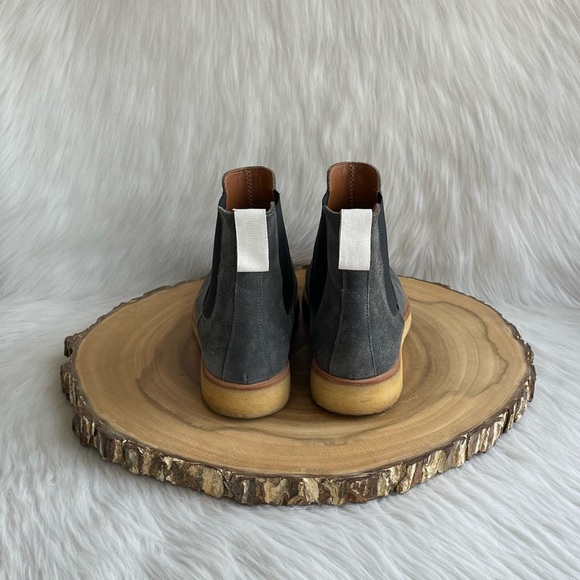 Common Projects suede leather Chelsea boots - Picture 8 of 11